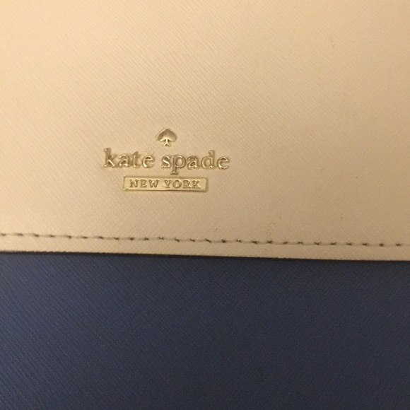 Kate Spade Purse - Picture 2 of 4